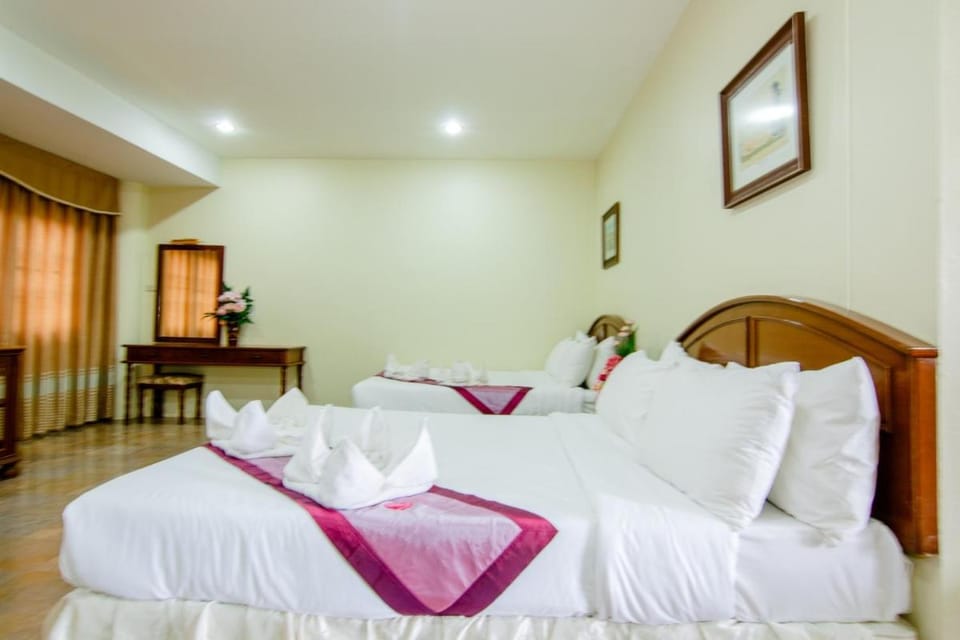 Goldenland Resort & Camp Campground/ 
RV Resort in Laos