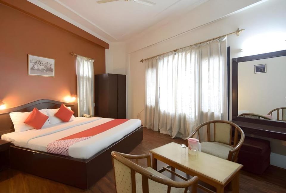 Hotel Nishat View Hotel in India