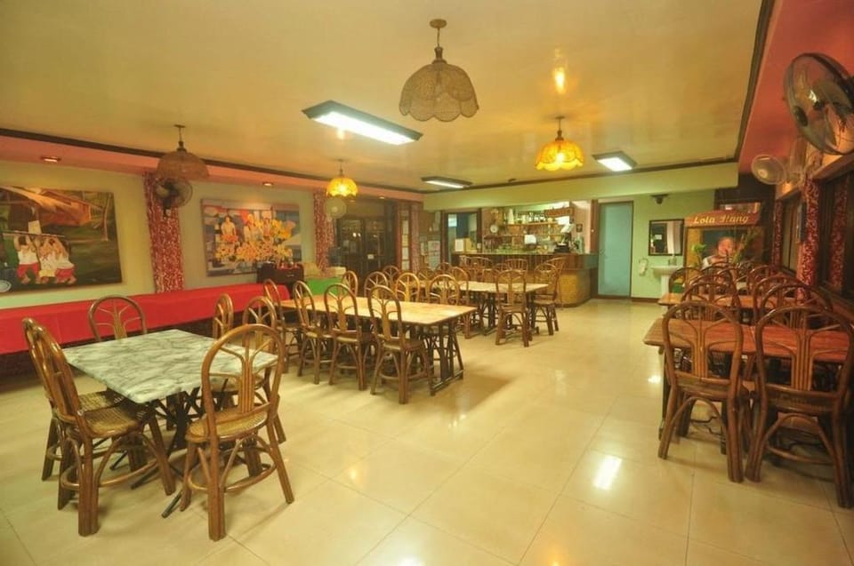 Lola Itang Pension and Restaurant Hotel in Puerto Princesa