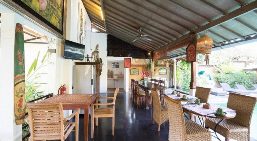 Aqua Bali Villa Bed and Breakfast in North Kuta