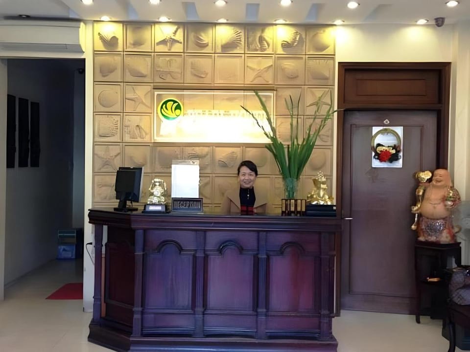 Pearl Hotel - Dao Tan Hotel in Hanoi