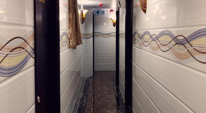 Days Hostel Bed and Breakfast in Hong Kong