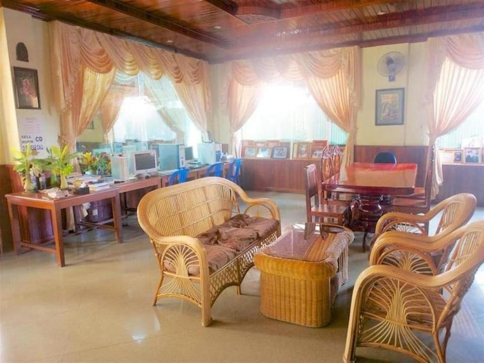 Greenpark Village Guesthouse Bed and Breakfast in Krong Siem Reap