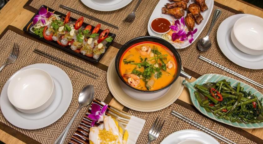 Central Guesthouse Bed and Breakfast in Chiang Mai