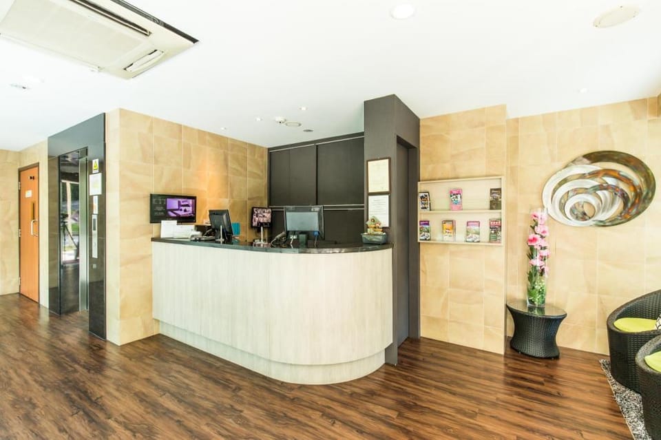 Fragrance Hotel - Viva Hotel in Singapore
