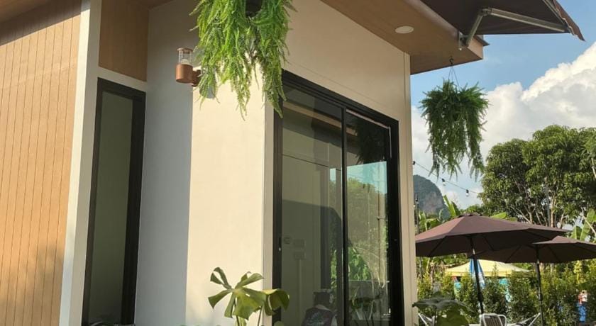 Loma Place Hotel Resort in Krabi Changwat