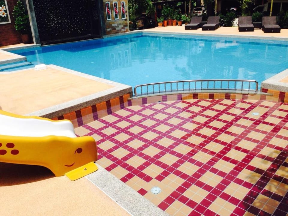 Hasna Palace Hotel in Krabi Changwat