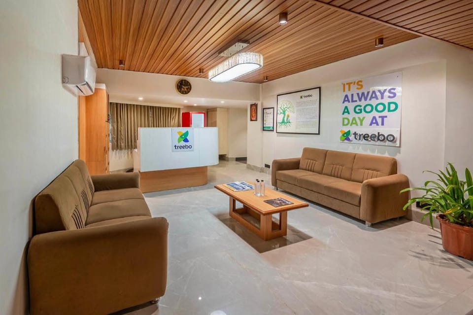 Treebo Shree Krishna Palace Hotel in Ahmedabad