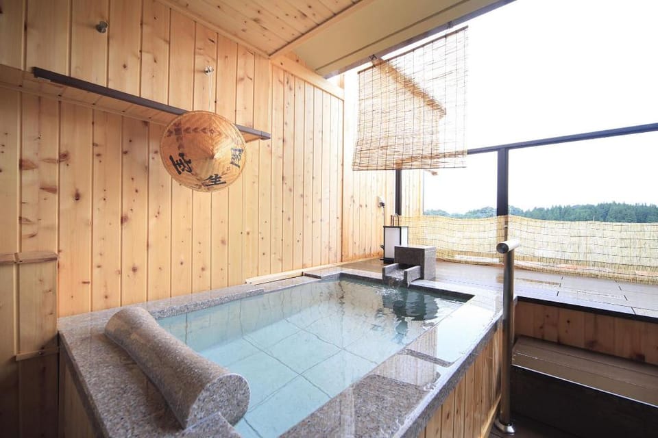 Hoshokaku Hotel in Takayama
