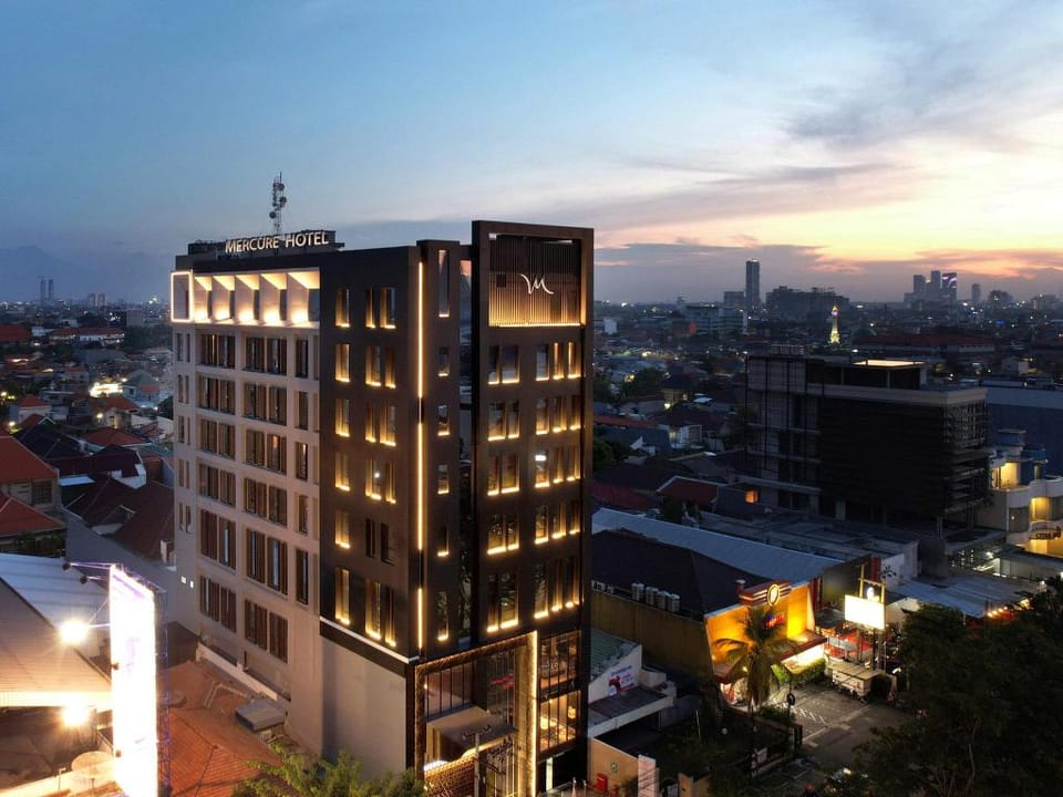 Mercure Surabaya Manyar Hotel in Surabaya
