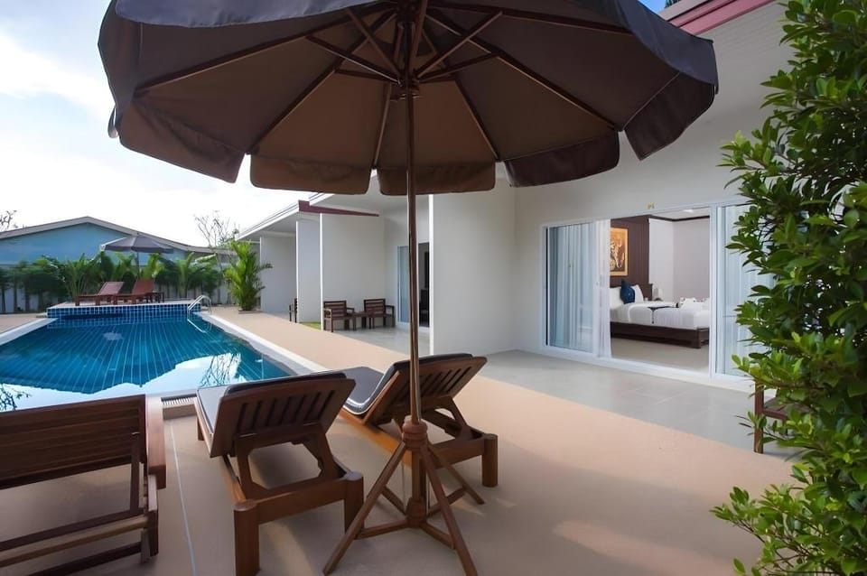 Baan Chongfa Resort Hotel in Khuekkhak