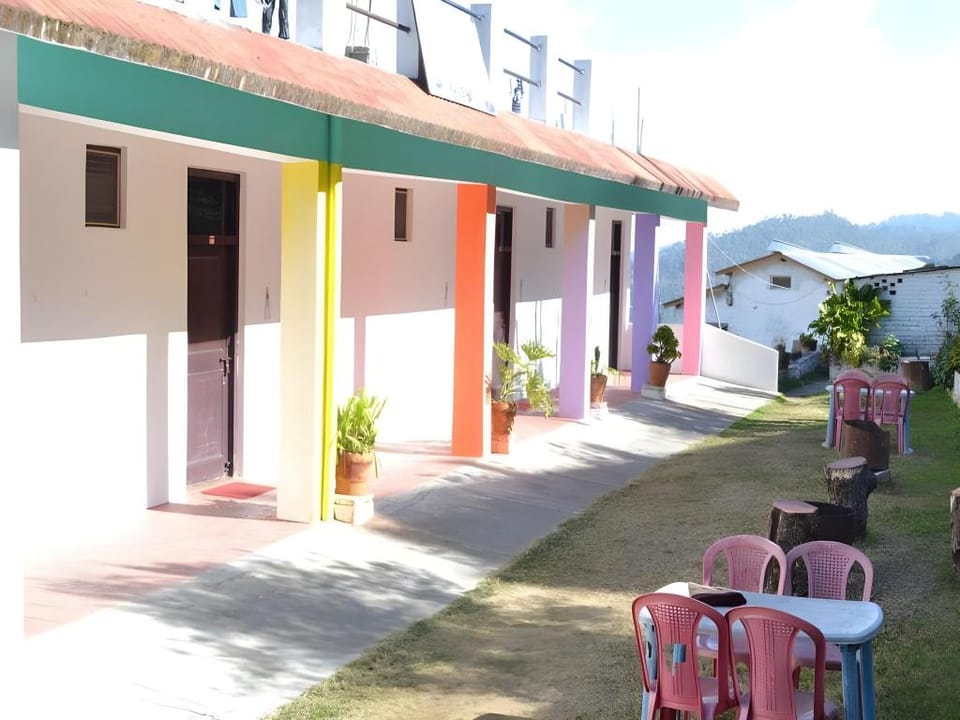 Sumit Hotel Kausani Hotel in Uttarakhand