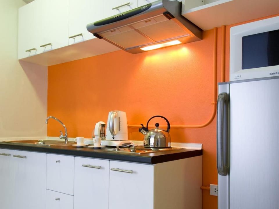 T Series Place Serviced Apartment Apartment hotel in Bangkok