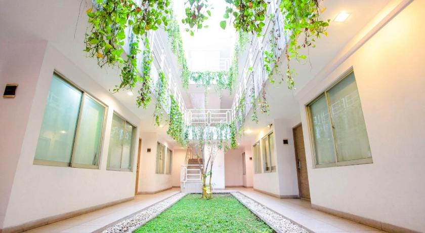 LeGreen Suite Tondano Bed and Breakfast in South Jakarta City