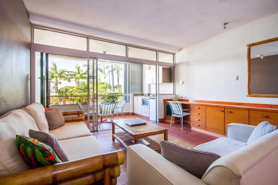 Club Tropical Resort Book Here With The Only Onsite Reception Open Daily Apartment hotel in Port Douglas
