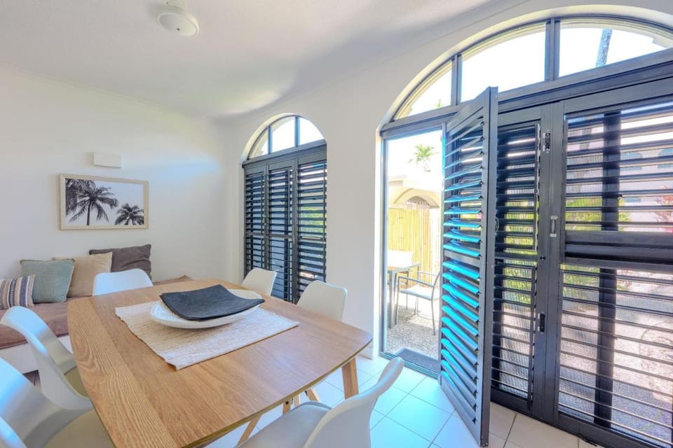 Mango Lagoon Resort and Wellness Spa Apartment hotel in Palm Cove
