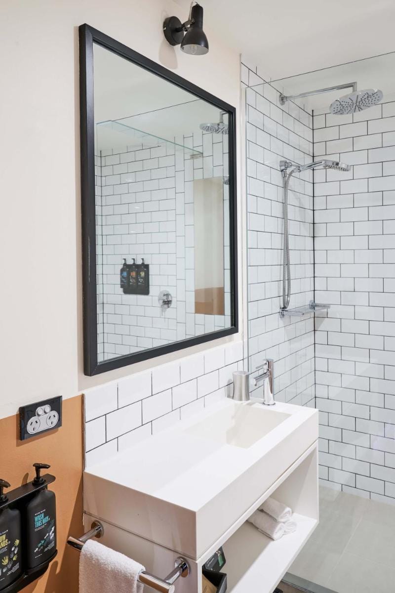 Ovolo Laneways Hotel in Melbourne