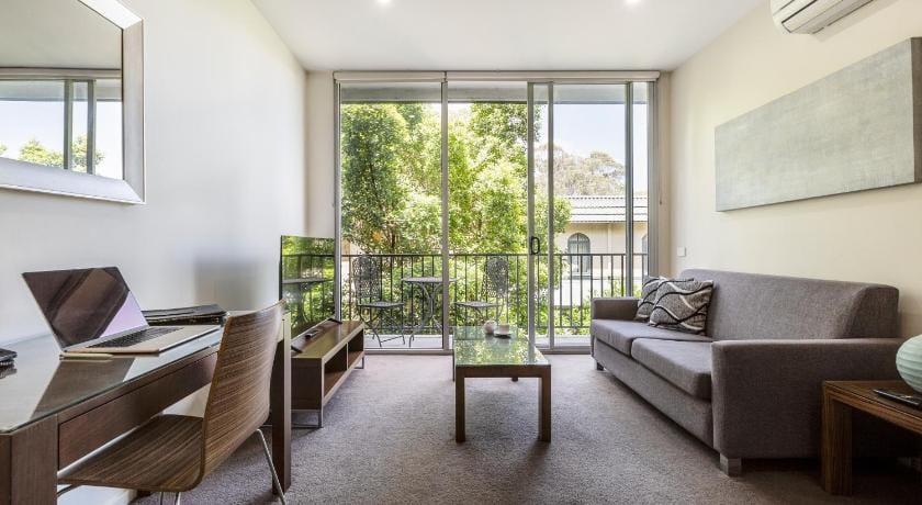 Punthill Apartment Hotels Knox Hotel in Wantirna South
