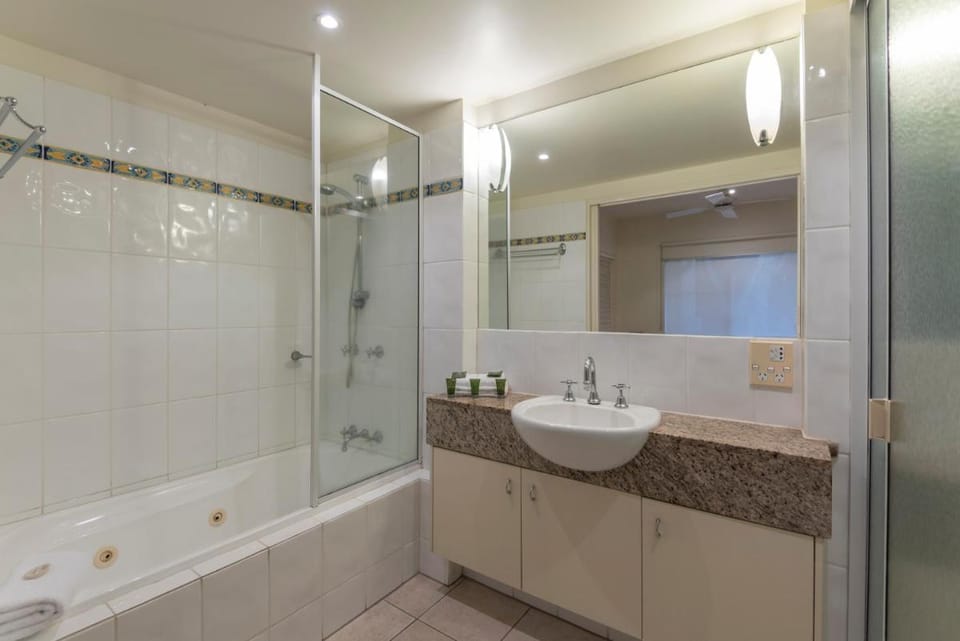 Mowbray By The Sea Apartment hotel in Port Douglas