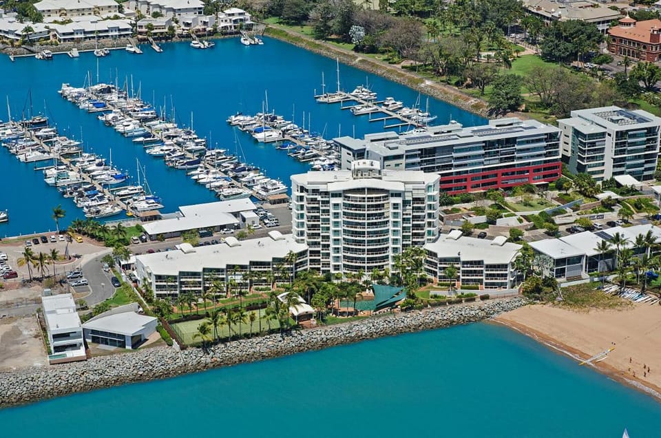 Mariners North Holiday Apartments Apartment hotel in Townsville