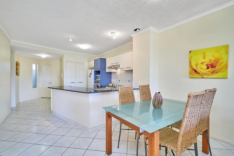 North Cove Waterfront Suites Apartment hotel in Cairns
