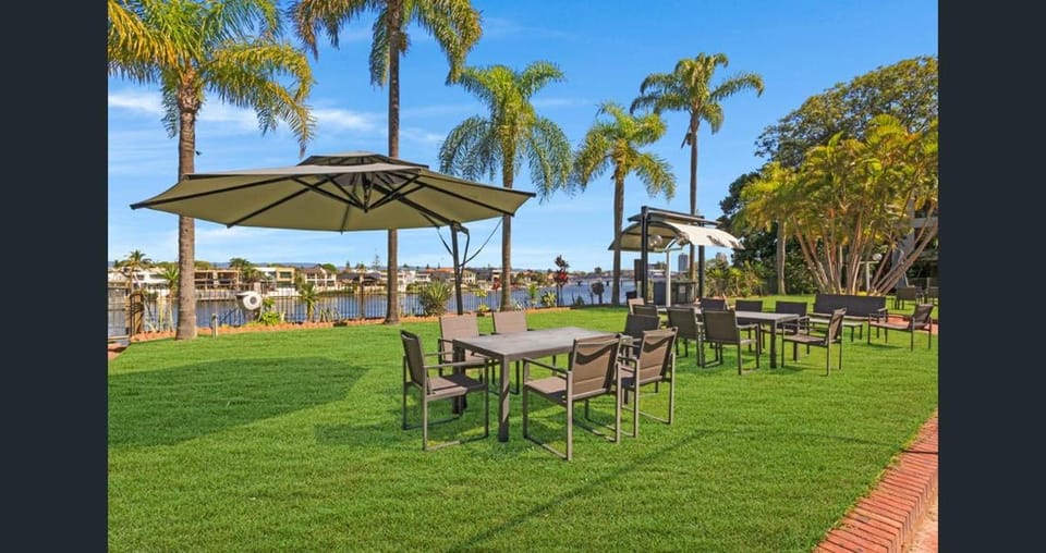 Silverton Apartments Apartment hotel in Surfers Paradise