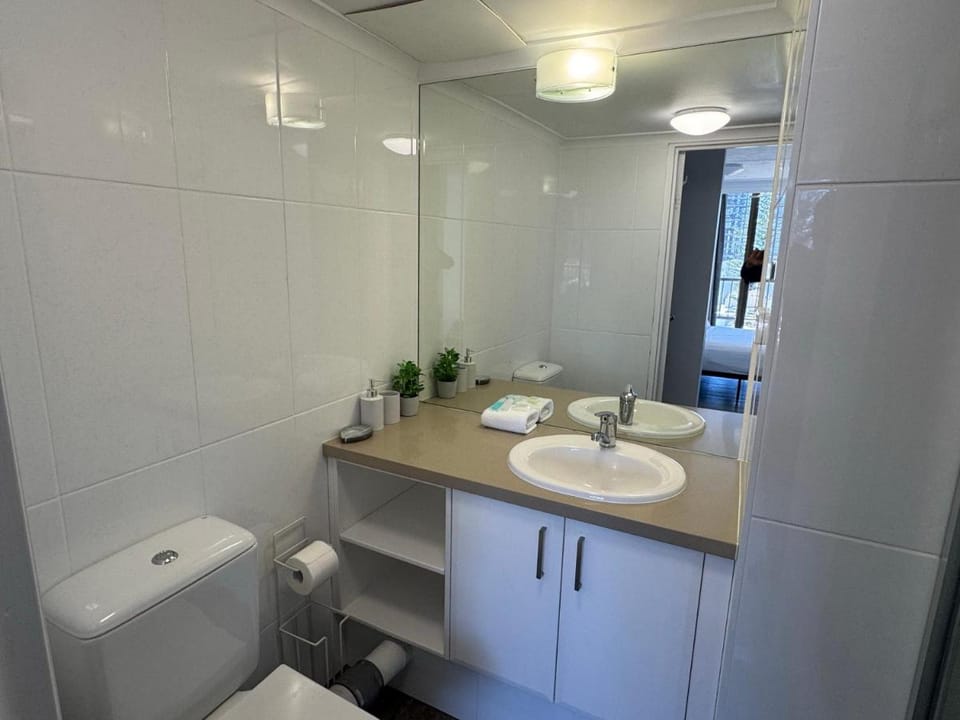 Aristocrat Apartments Apartment hotel in Surfers Paradise
