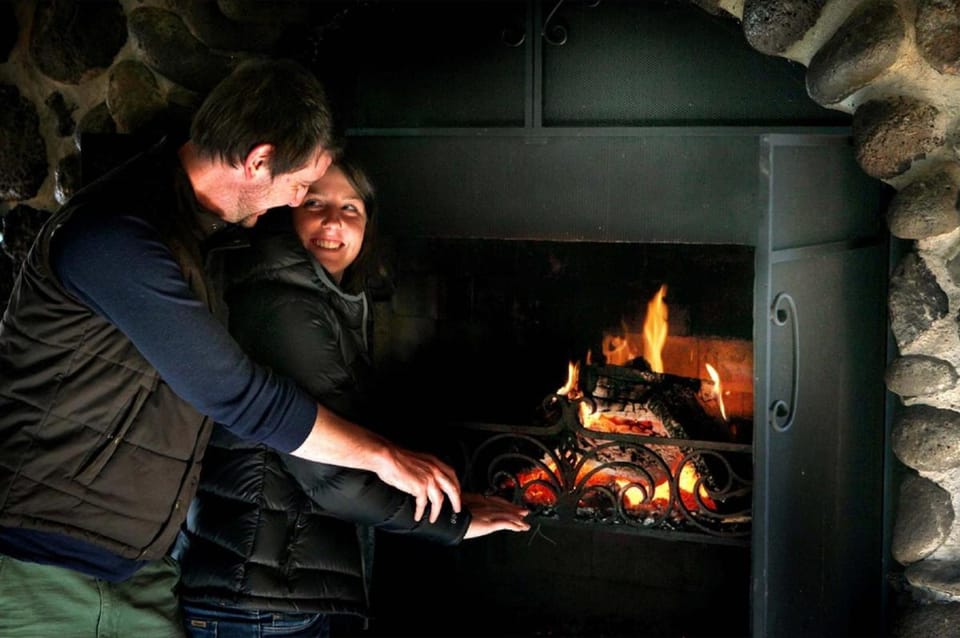 Escarpment Retreat & Day Spa for Couples Bed and Breakfast in Tamborine Mountain