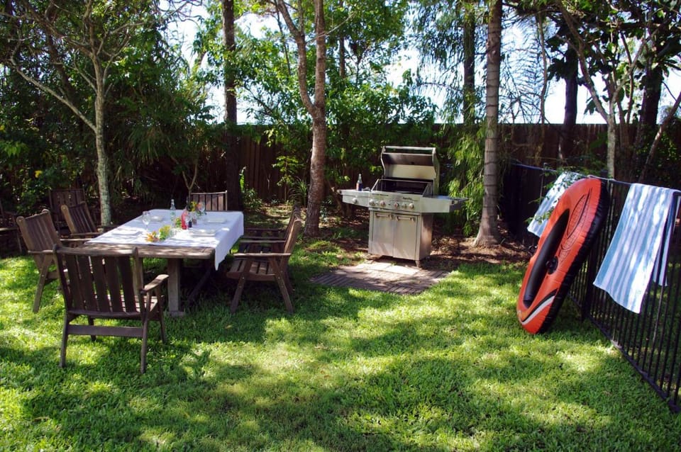 Emeraldene Inn & Eco-Lodge Lodge in Hervey Bay