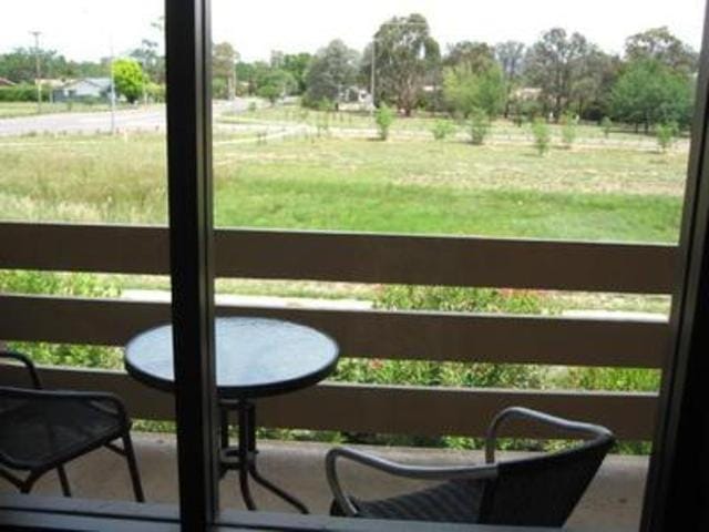 Red Cedars Motel Hotel in Canberra