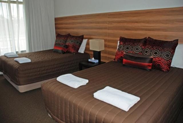 Red Cedars Motel Hotel in Canberra