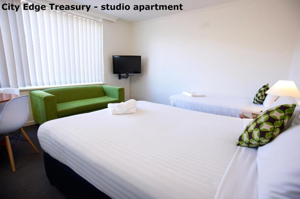 City Edge East Melbourne Apartment Hotel Apartment hotel in Melbourne