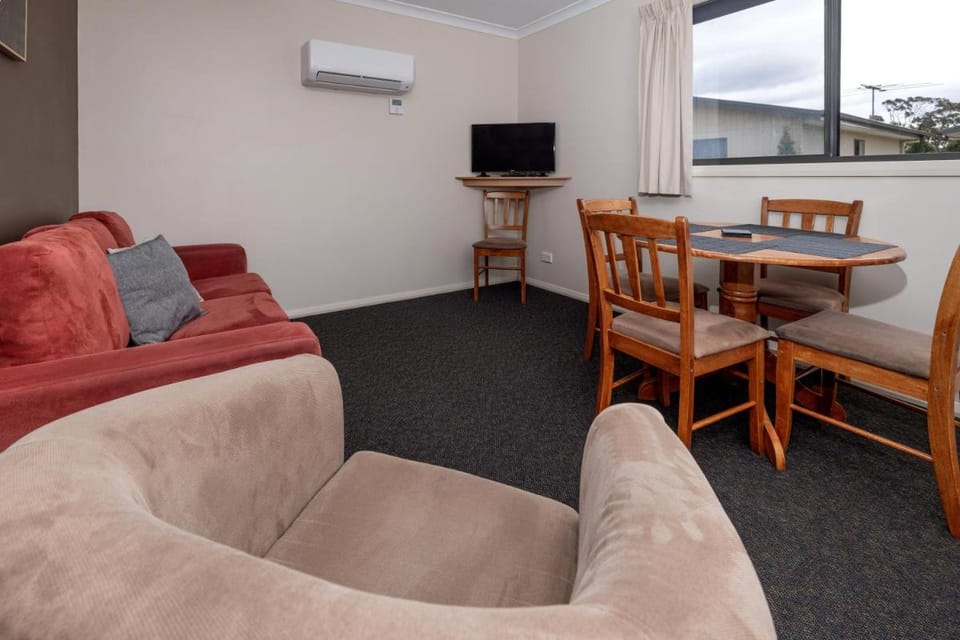 BIG4 Hobart Airport Tourist Park Campground/ 
RV Resort in Tasmania