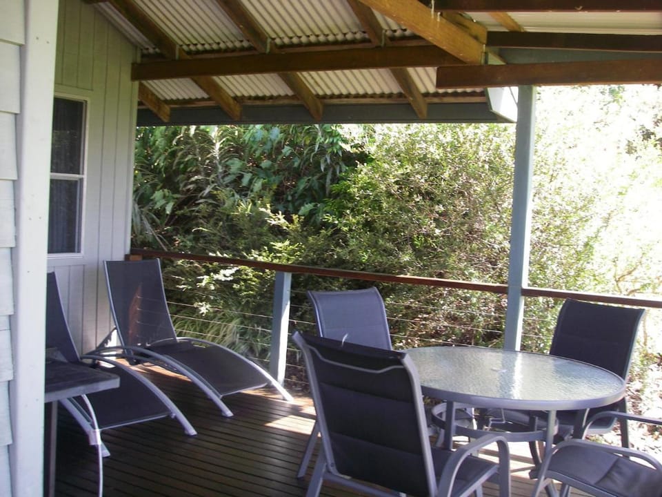 Alstonville Country Cottages Campground/ 
RV Resort in Alstonville
