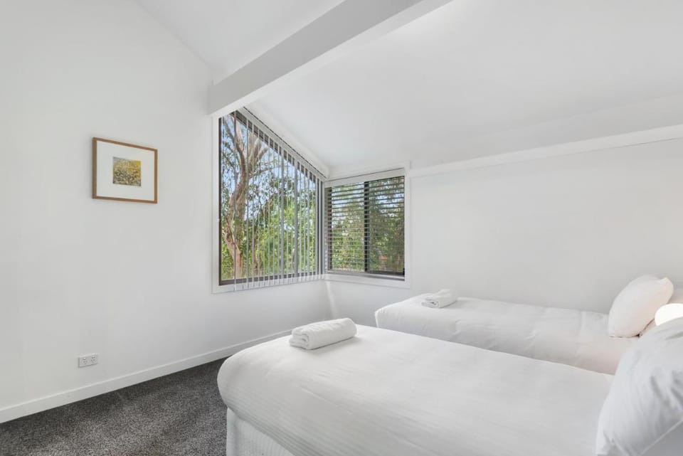 The Oasis Apartments and Treetop Houses Apartment hotel in Byron Bay