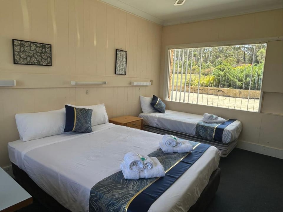Bayview Motor Inn Motel in Eden