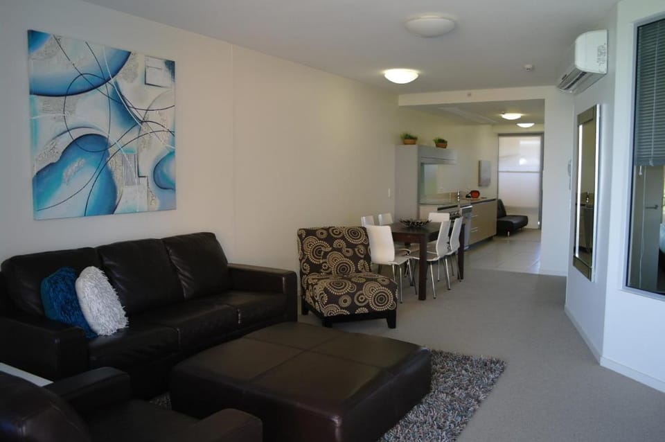 Monaco Caloundra Apartment hotel in Golden Beach