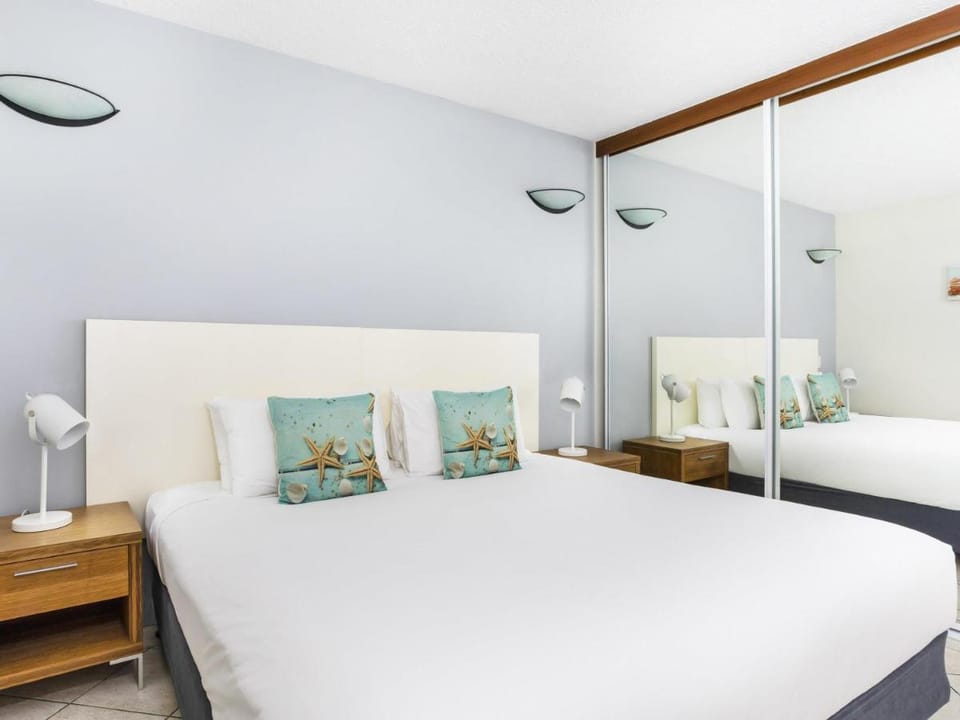 BreakFree Royal Harbour Apartment hotel in Cairns