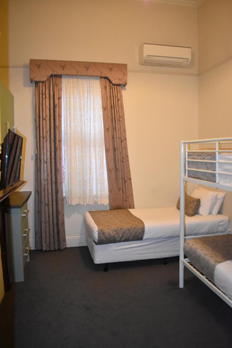 Seymours On Lydiard Hotel in Ballarat