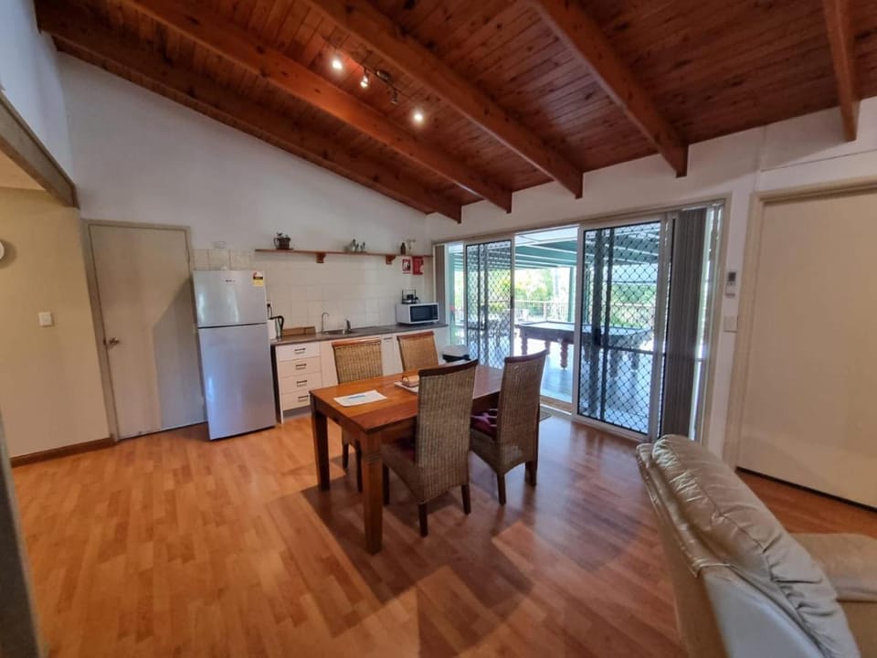 Clandulla Cottages & Farmstay Farm Stay in Queensland