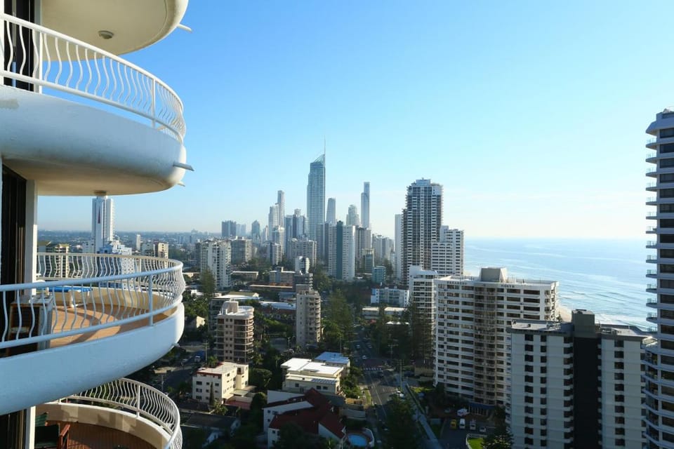 Biarritz Apartments Gold Coast Apartment hotel in Surfers Paradise