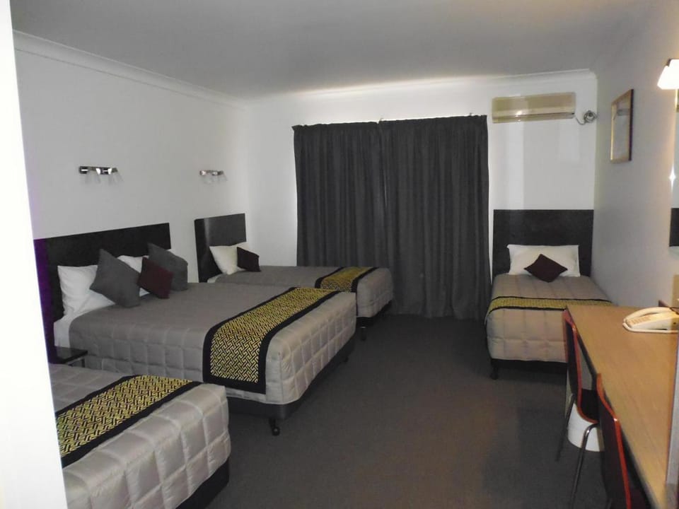 Burke & Wills Motor Inn Motel in Kingaroy