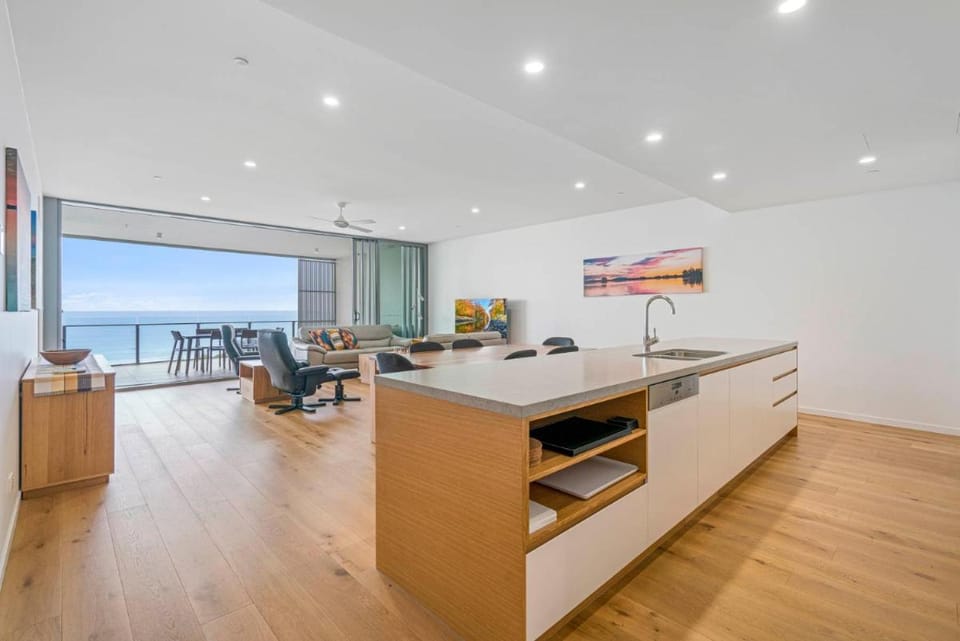 Beach on Sixth Apartment hotel in Maroochydore