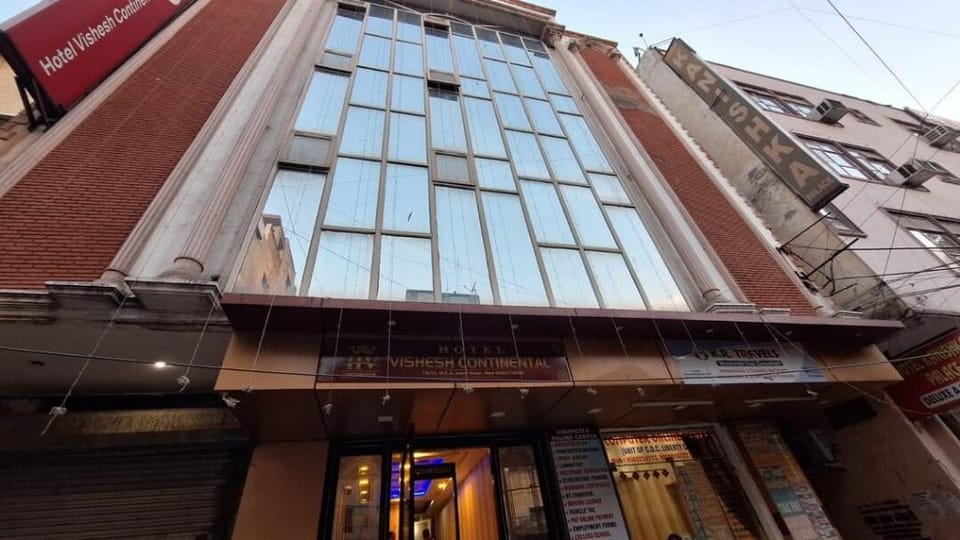 Hotel Vishesh Continental Hotel in New Delhi