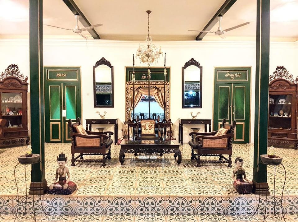 Ndalem Gamelan Guesthouse Vacation rental in Yogyakarta