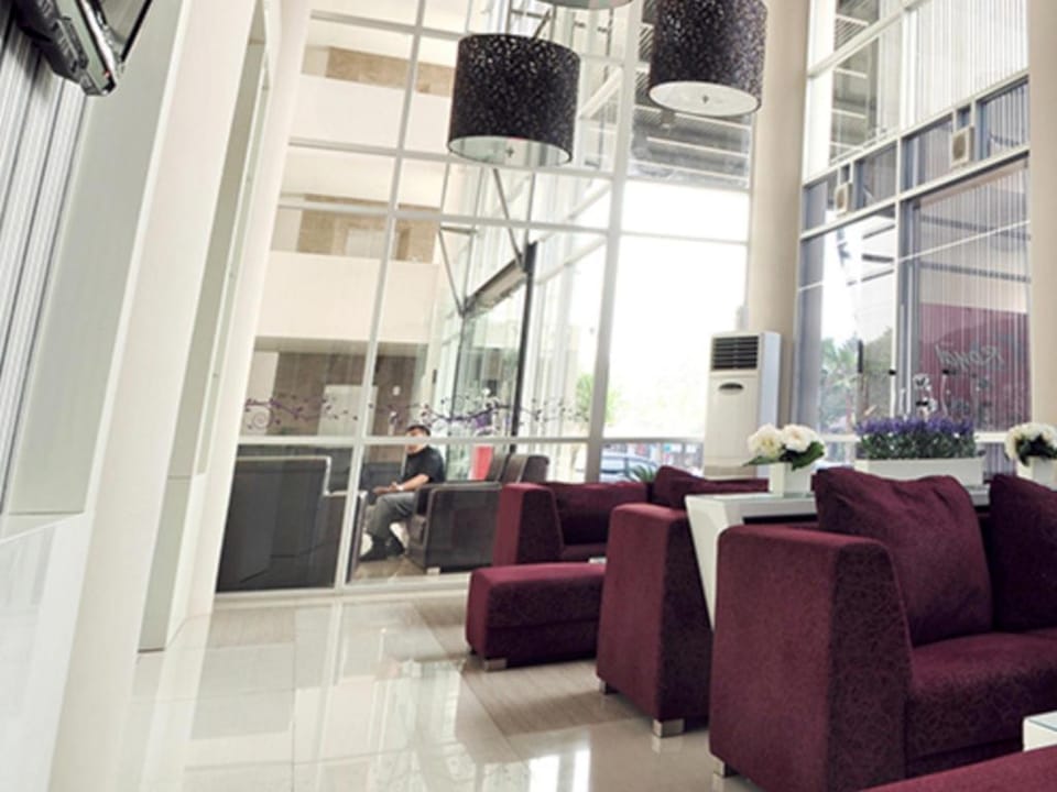 Royal Hotel N' Lounge Hotel in East Java