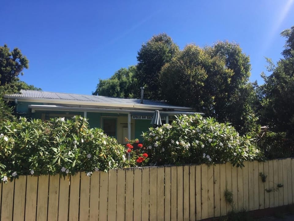 Apollo Bay Backpackers Hotel in Apollo Bay