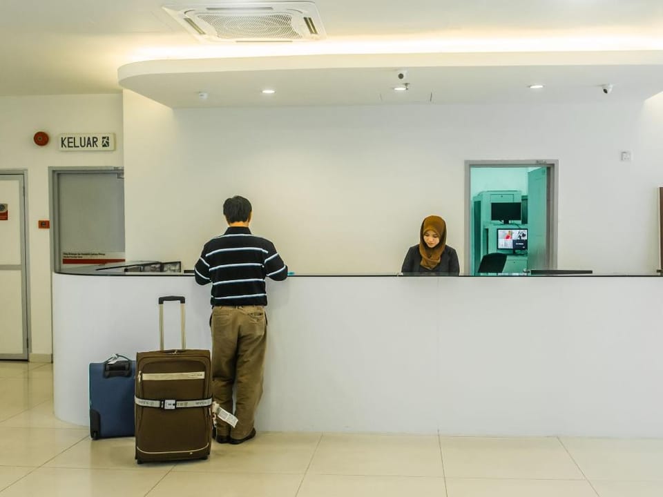 Tune Hotel KLIA Aeropolis (Airport Hotel) Hotel in Negeri Sembilan, Malaysia