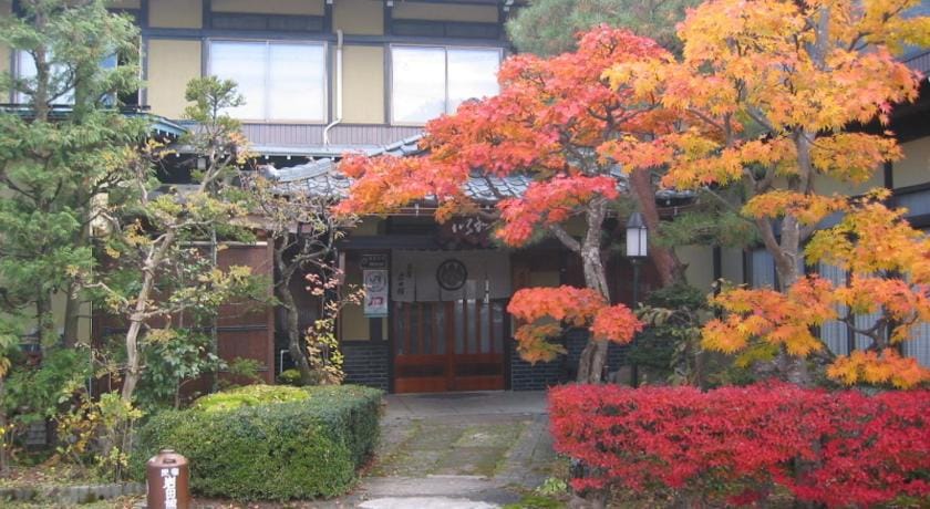 Minshuku Iwatakan Ryokan in Takayama