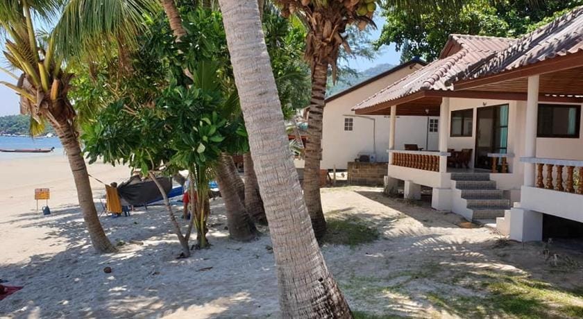 Island Spa Resort Hotel in Ko Tao